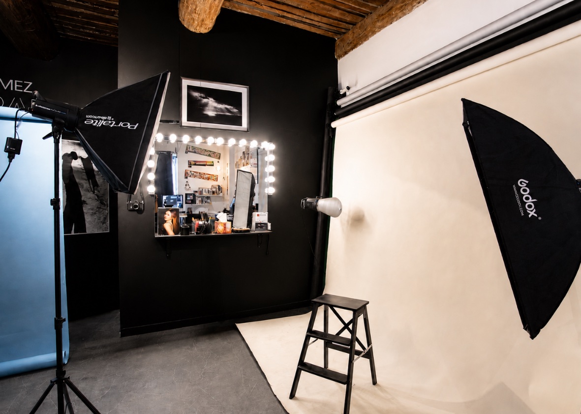 TheMoonlightStudiosProvence 2